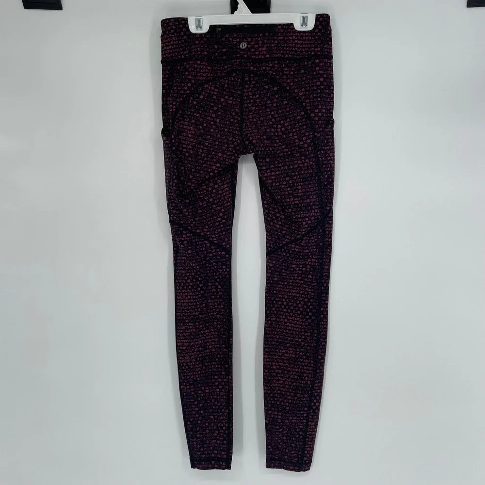 Lululemon Speed Up‎ Tight Purple Pink Pixel Pattern Running Leggings Womens 4